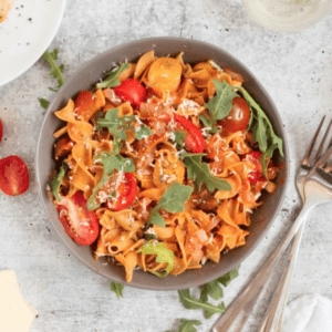 Roasted Tomato, Onion, & Arugula Pasta